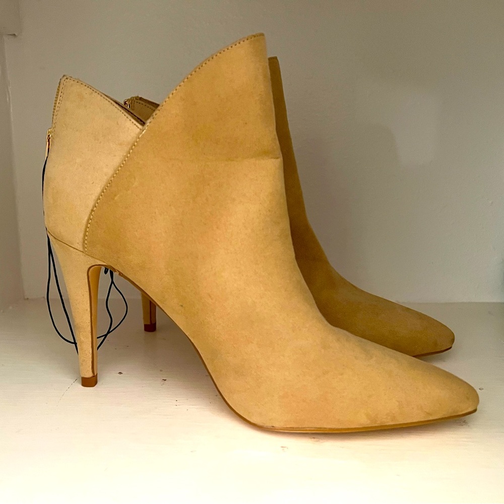 New York & Company Tan Booties (new with tags)